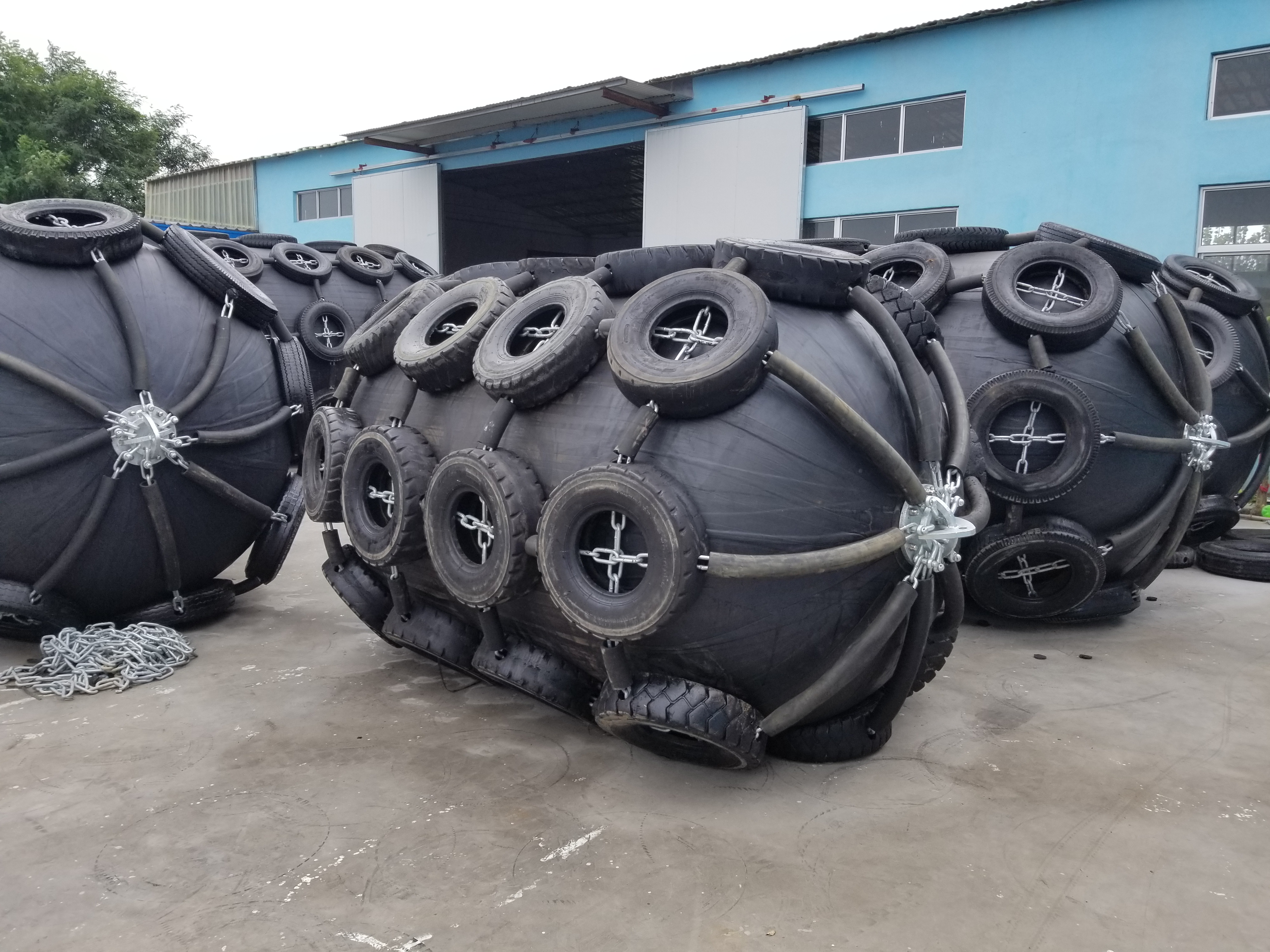 Dock Floating 50kpa 80kpa Yokohama Type Pneumatic Rubber Fender 0