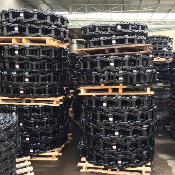Part Number KM782/49/81EM-27010/81N6-26600 R210 Track Link for Hyundai Excavator