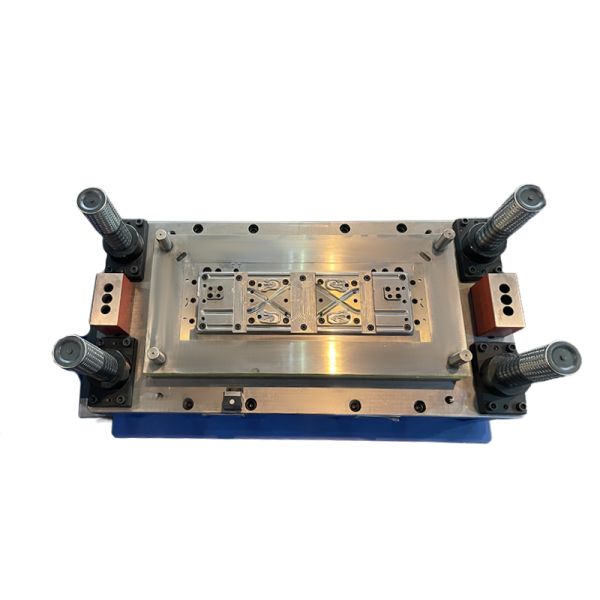 200 Sets/Year Refrigerator Stamping Die Progressive Stamping Tool OEM