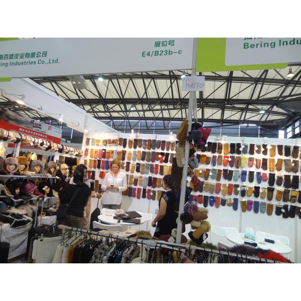 Wholesale daily life usage leather hand gloves