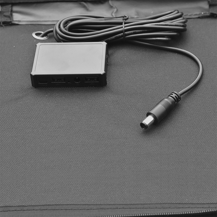 Waterproof IP65 Mono Solar Cell 30W USB 2.0 Output Camping Charger Small Foldable Black