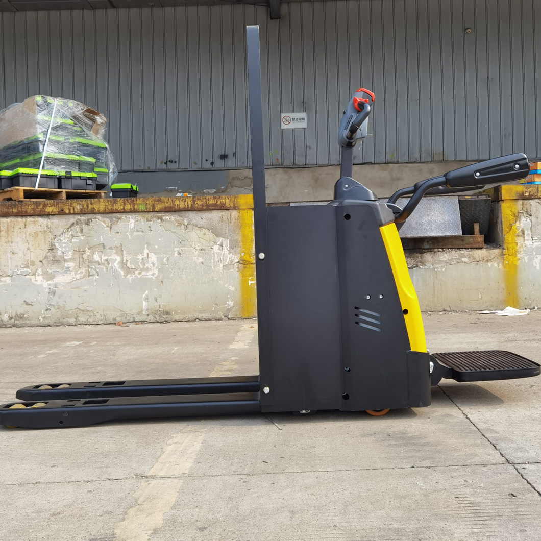 Garment Shops Electric Pallet Truck 2Ton 1638MM Fork Length Easy to and Maintain