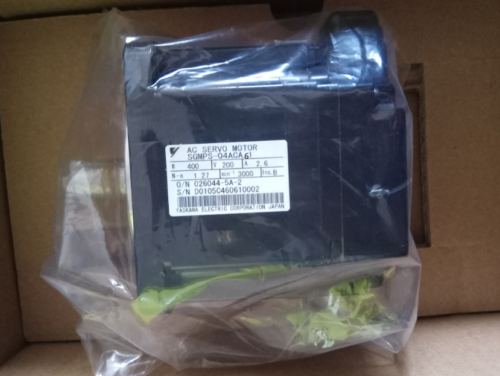 Yaskawa SGMPS-04ACAH161 AC SERVO MOTOR 400W 3000RPM 200V 2.6A NEW