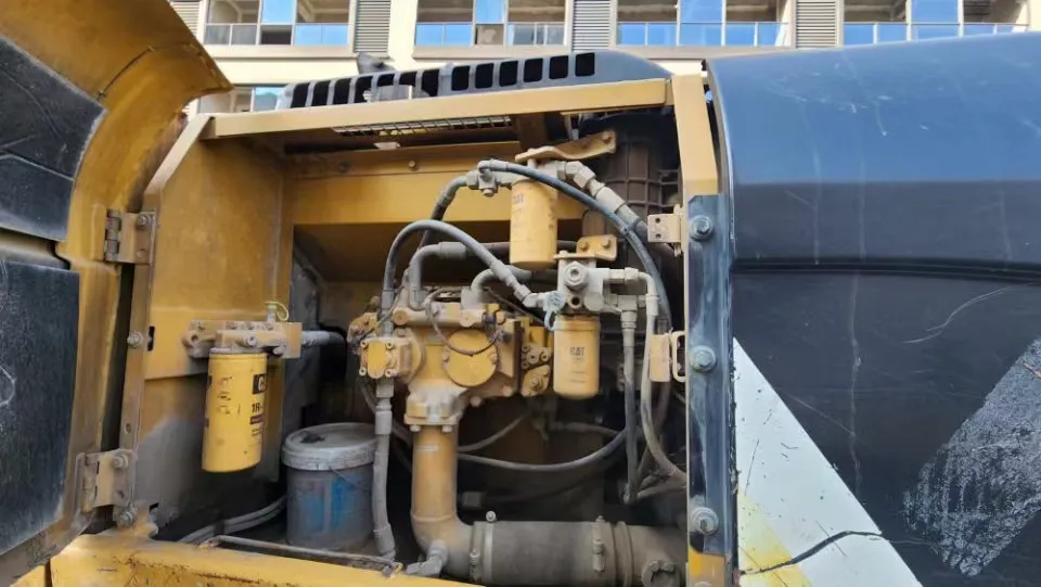 Cat Excavator for Sale at Low Price, Fast Delivery, Original, Unmodified Original Excavator Cat 329d, Fine Original Excavator,