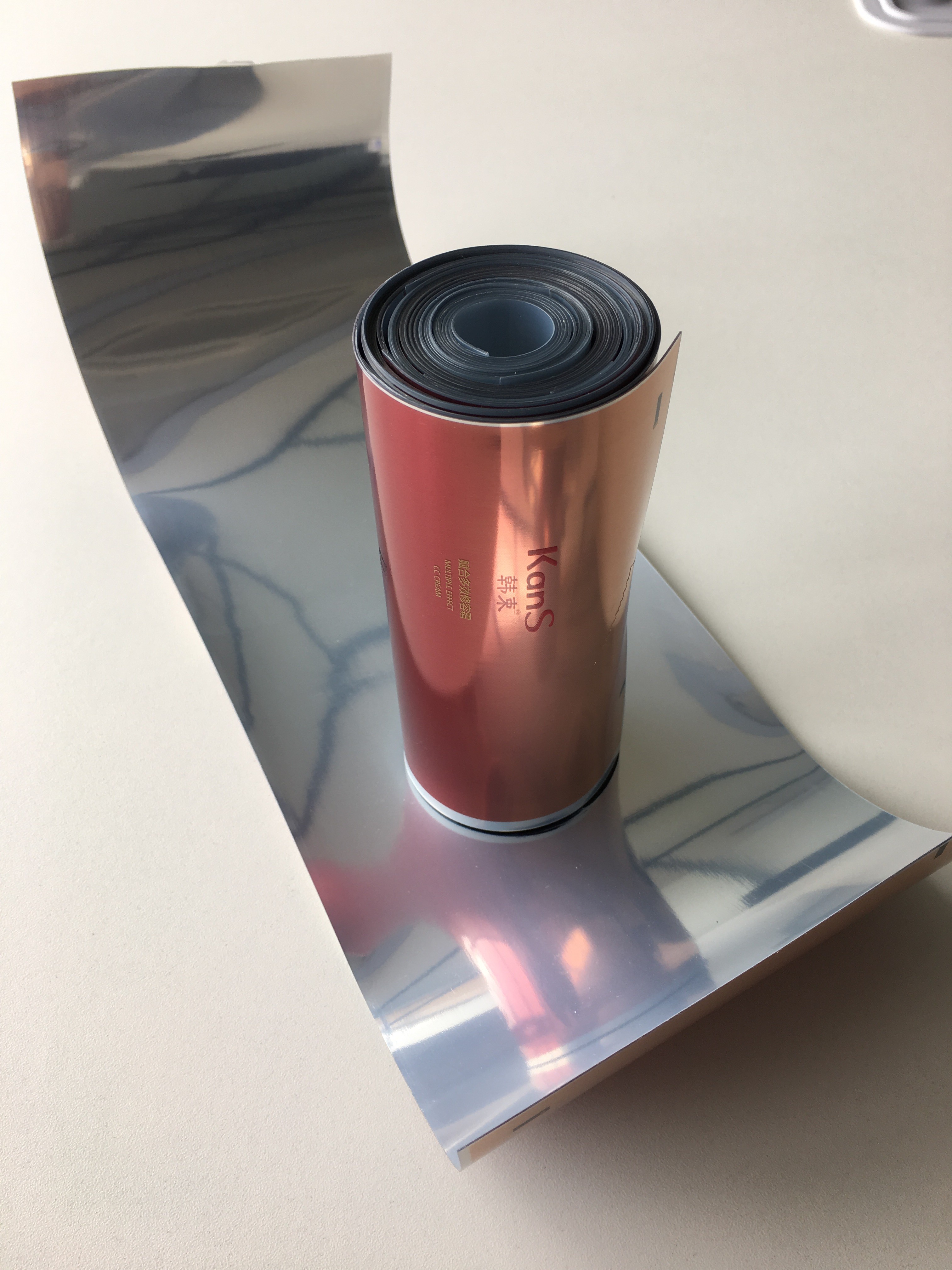 Wine Red Vacuum Aluminized PET CAL Laminated Web For Pharmaceutical