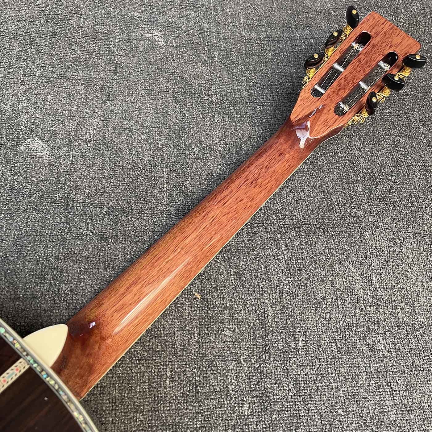 Solid Cedar Top OOO Body Ebony Fingerboard Classic Folk Acoustic Guitar with 43mm Nut Width Abalone Binding Slotted Headstock