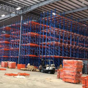 China Customizable Gravity Pallet Rack 4-8 Layer Rust Resistant on sale