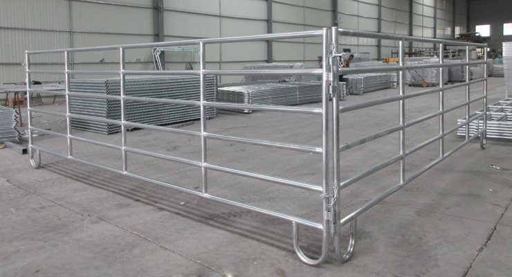 USA Hot Selling 12 Ft Heavy Duty Livestock Panel Fence / Horse Corral Panels
