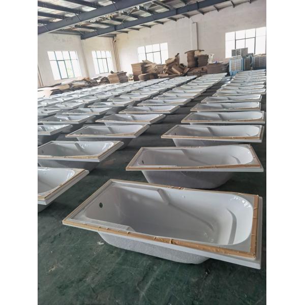 Built-in Structure and Optional Drainer for Easy Installation Acrylic Panel Bathtub