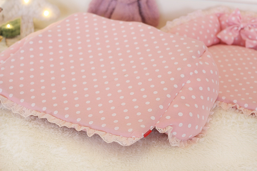 Cute Pink Dots Princess Soft Pet Sofa Dog Cushion