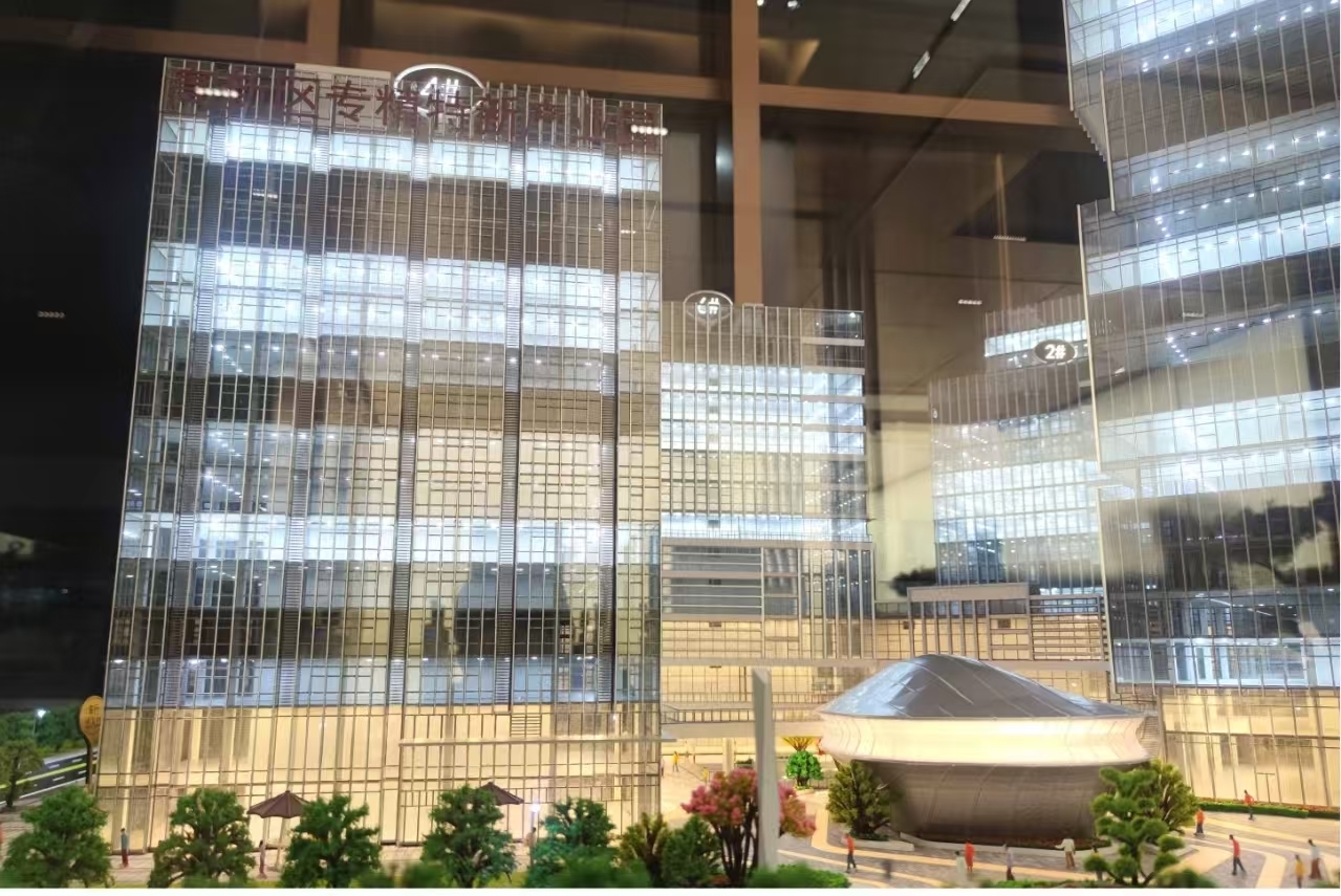 Architectural scale model - lighting detail