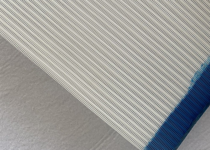 China High Temperature Resistant Polyester Mesh Belt  For Paper Plant on sale