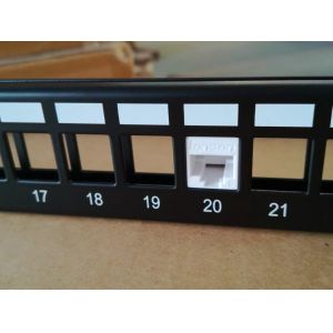 Quality Lansan UTP Cat6 24 Port Patch Panel / Network Patch Panel With Dust Cover for sale