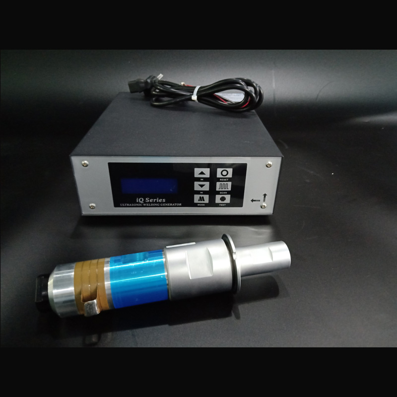 ultrasonic welding transducer for Driving power supply 2000W Ultrasonic Plastic Welding generator