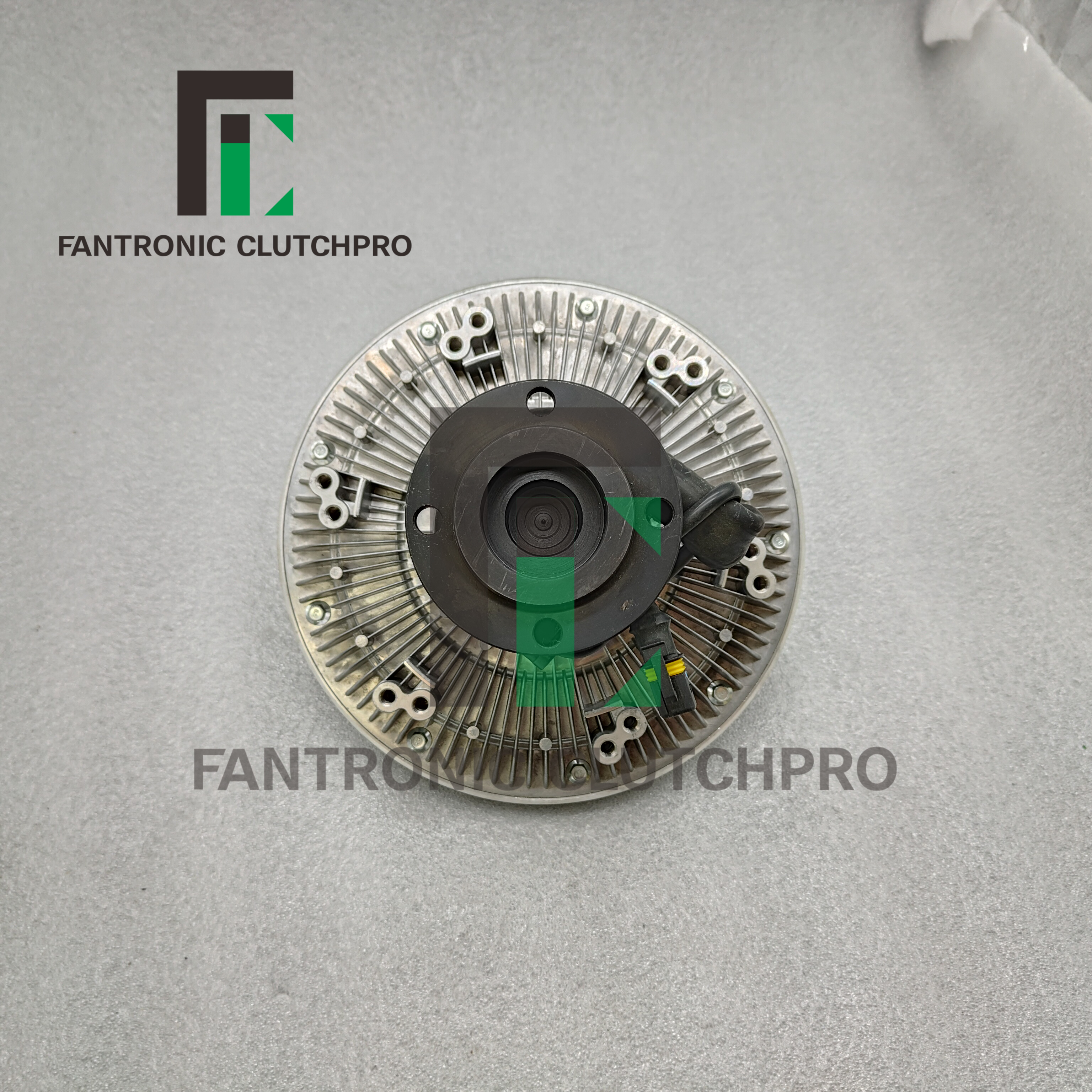 Fan Clutch 51066000145 51066300145 7063430 25838900 15-40513 84166745