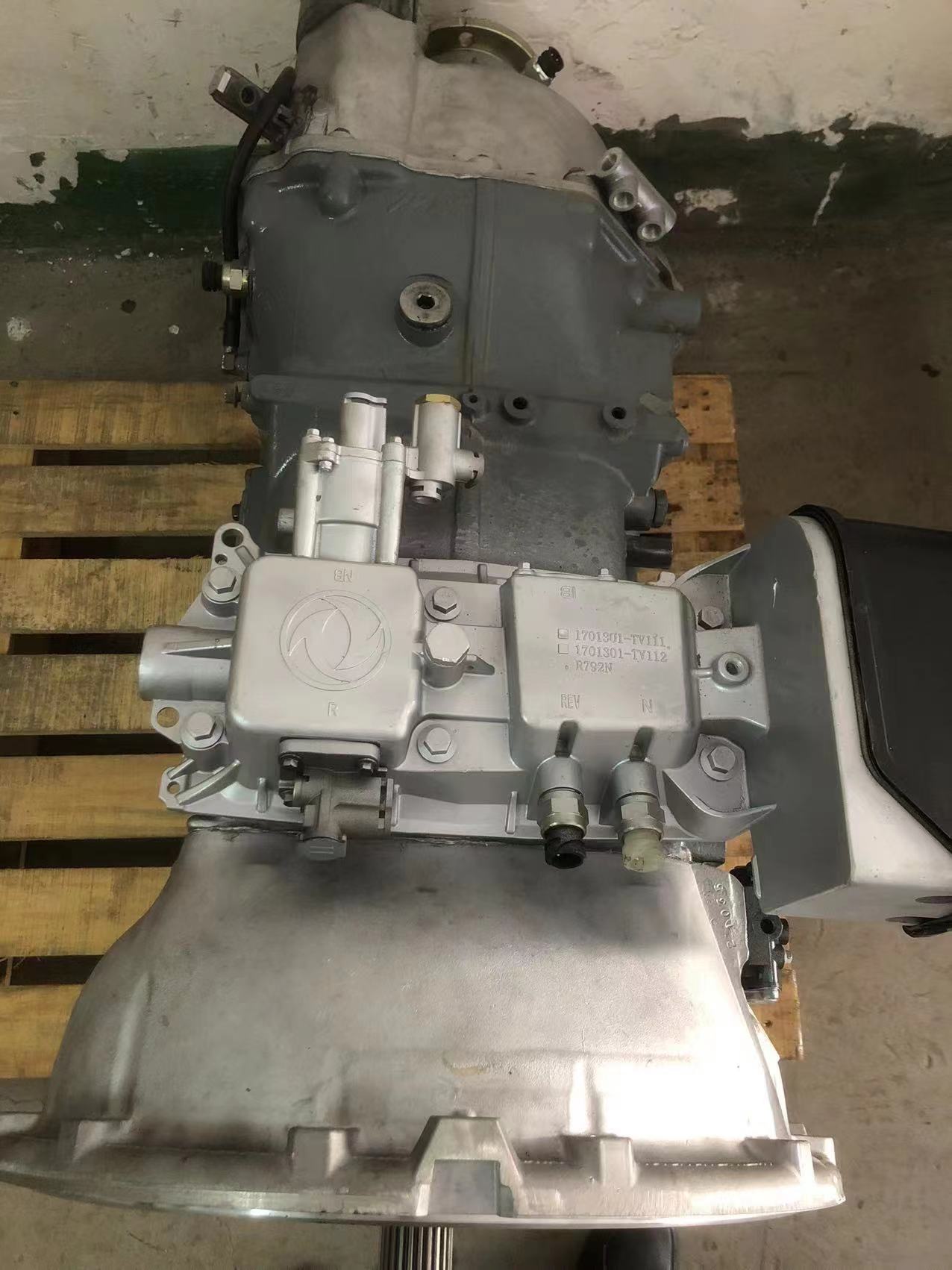 Clutch Plate for Mercedes-Benz Scania Renault Volvo Man Standard Size and Performance