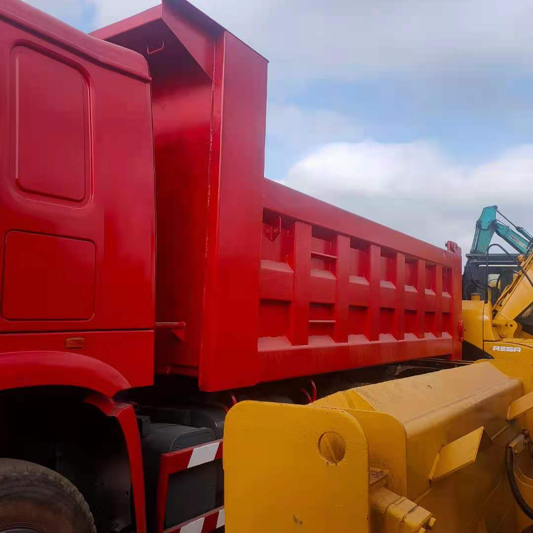 Refurbished Howo 371HP 6x4 Dump Truck Euro 3 40T Capacity SINOTRUK Diesel Engine