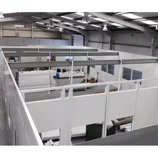 Modular hard wall cleanroom installation for microelectronics and semiconductor manufacturing