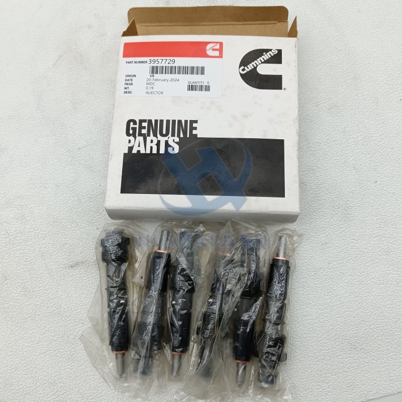 Fuel Injector 3957729 4089469 for Komatsu 6B5.9 6D102 Diesel Engine PC200-7