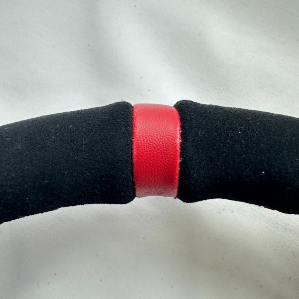 DELUXON 350mm Racing Steering Wheel aluminum spoke detail
