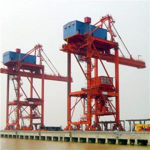 Receiving and Unloading Device for Bulk Carrier Ship Unloader