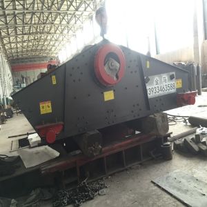 Quality Mining Processing Vibratory Screening Equipment, Vibrating Screen Crusher for sale