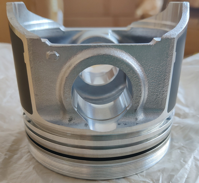 1J550-21110 For Kubota V3800 Diesel Engine Piston