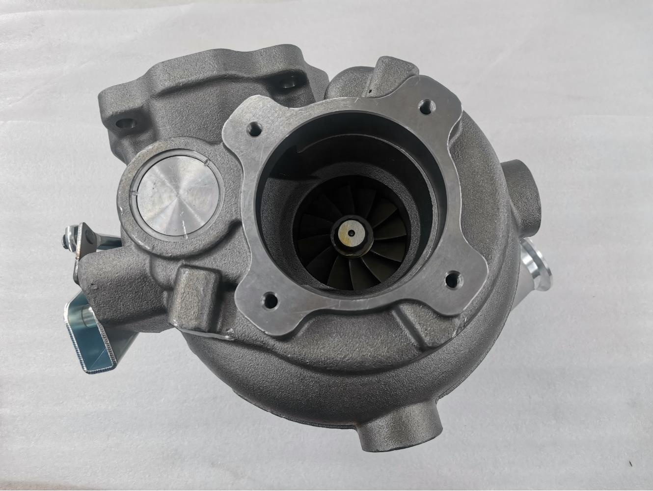 Optimize Performance with 4955500 Carruchi Cummins QSC 8.3 Engine Turbocharger Standard Size