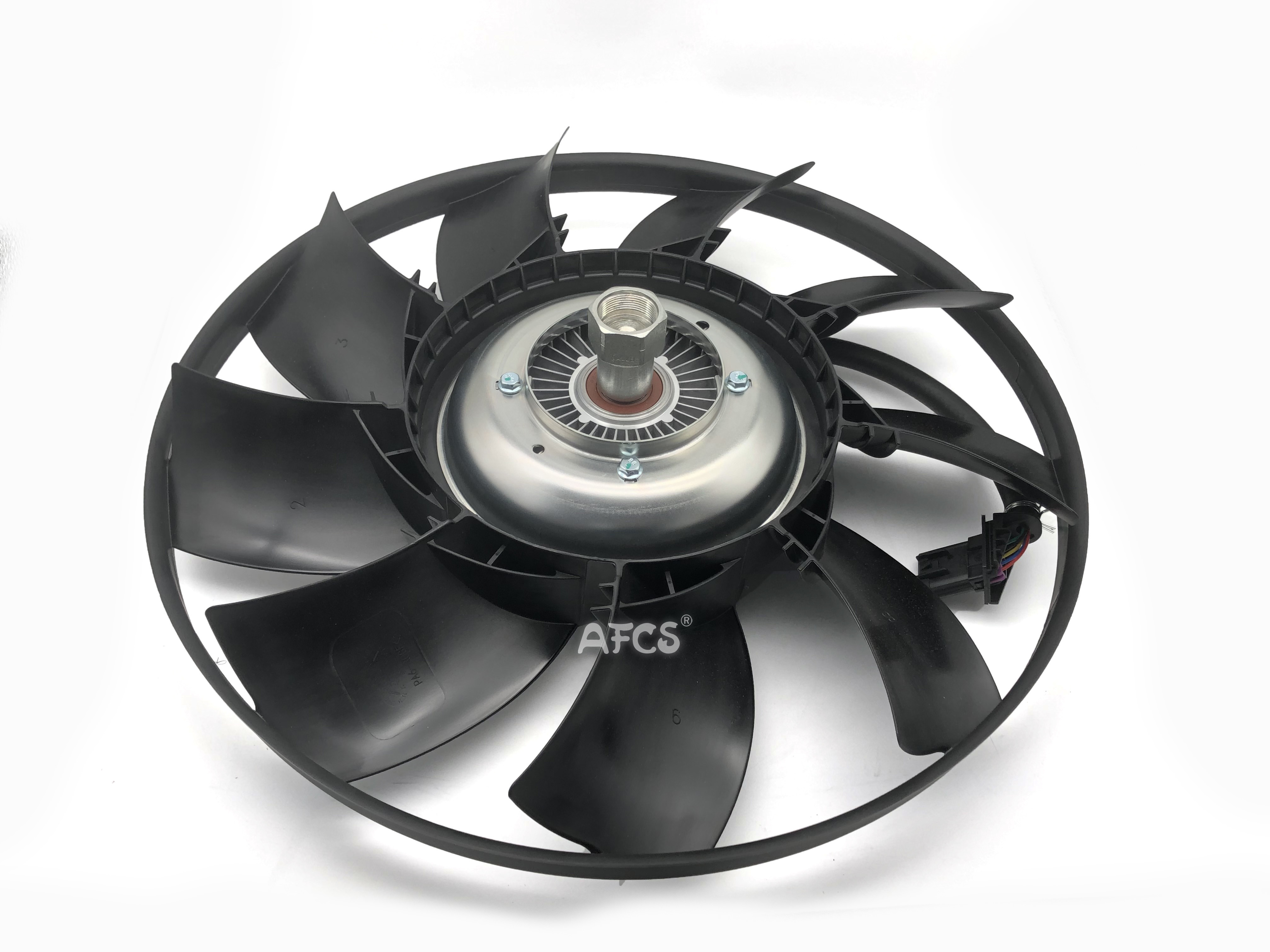 LR013695 LR023392 Radiator Fan For LAND ROVER DISCOVERY IV 306DT
