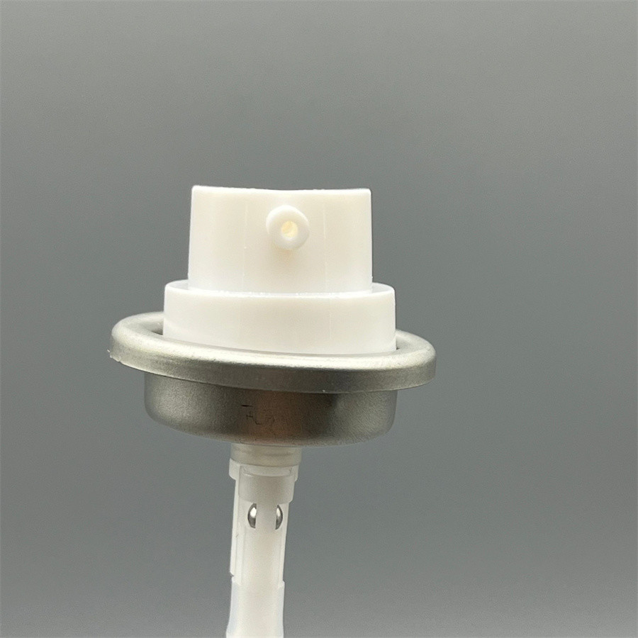 Versatile Rotating Spray Valve for Firefighting Equipment - Rapid Coverage, Heat-Resistant