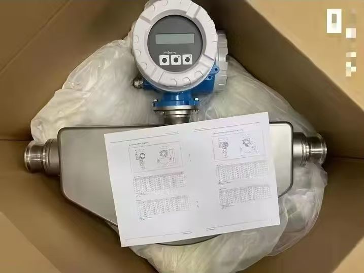 Quality Endress+Hauser E+H Proline Promass F300 8F3B1F Coriolis for sale