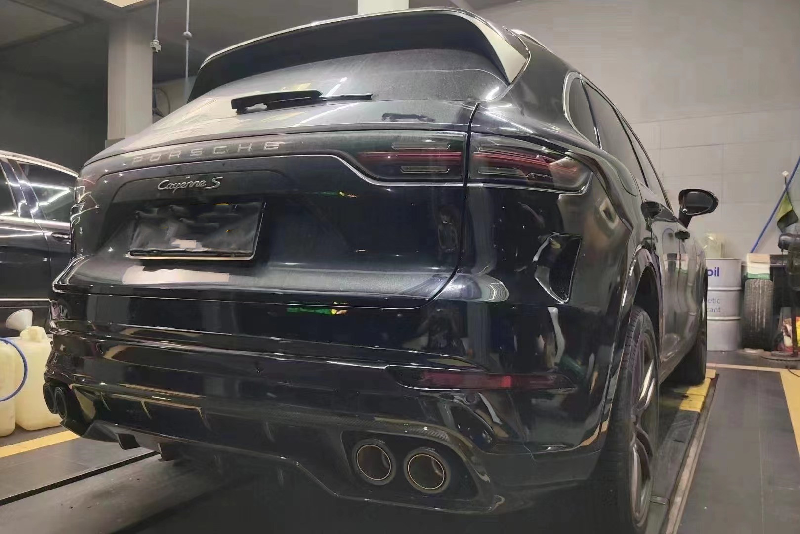 Cayenne Porsche Body Kit Dry Carbon Fiber MTR Style Front Lip Diffuser