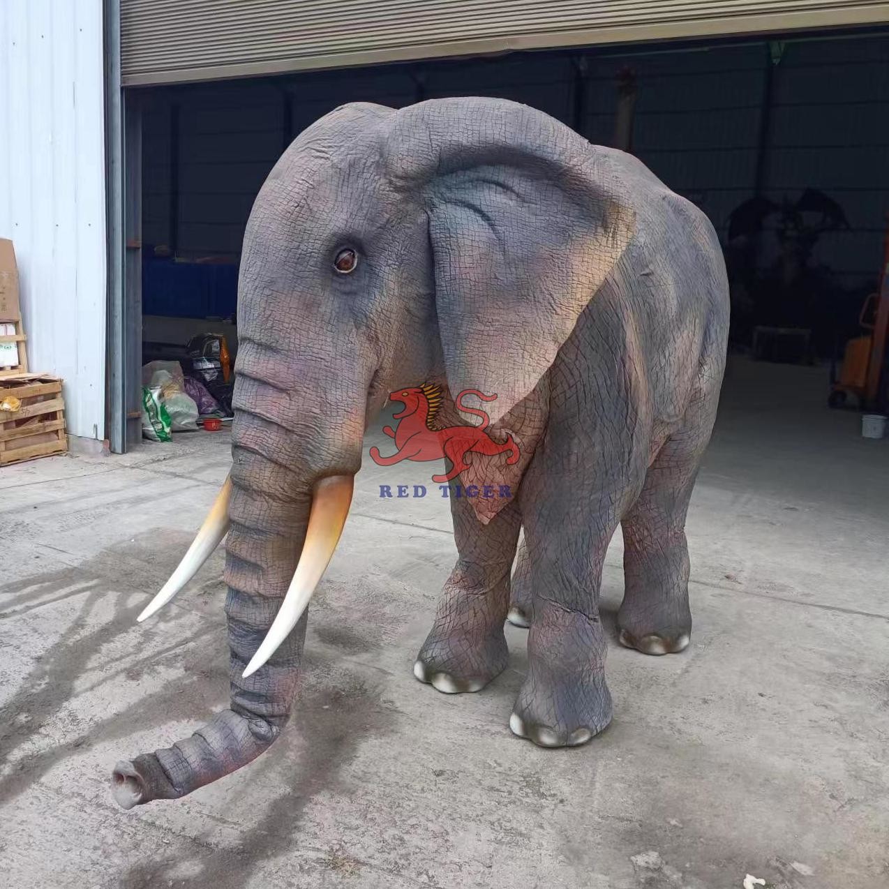 Customized Performance Realistic Adult Elephant Animal Double Costume With 110/220VAC/380V Power