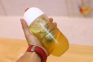 Quality Insulation Handle Convenient Beverage Storage Clear Milk Tea Bottles for sale