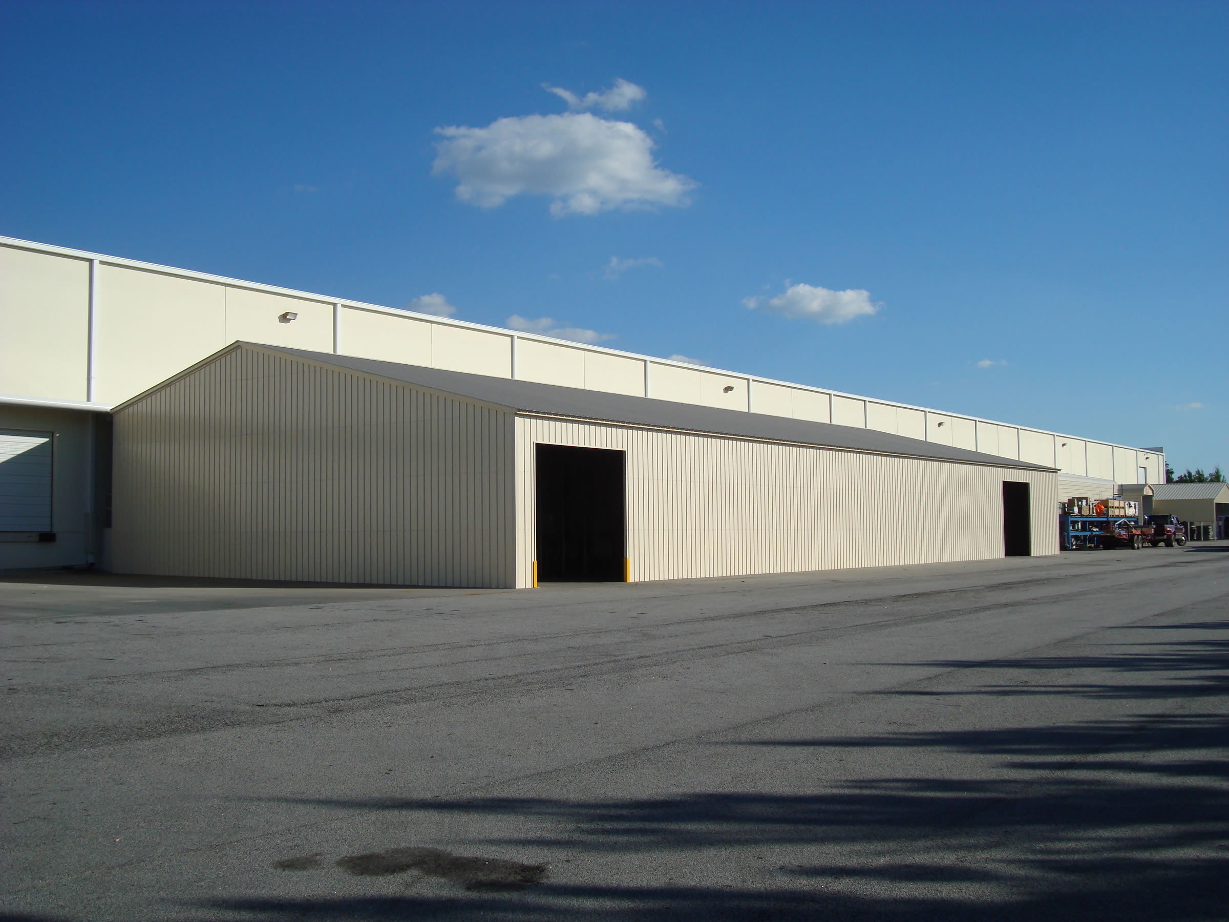 Prefabricated Custom Steel Building Structure Safe Warehouse Steel Structure