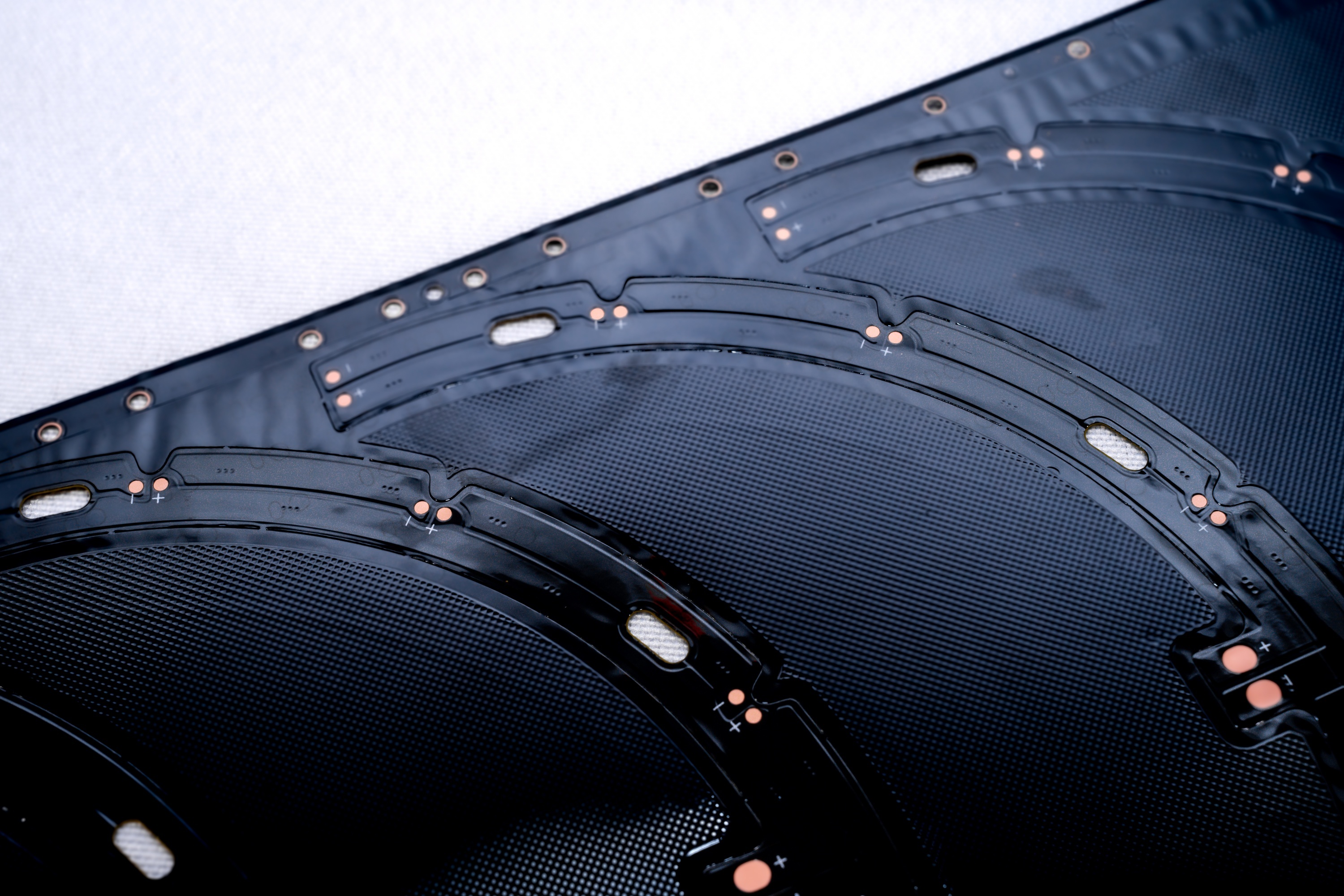 High Quality Bendable FPC Flexible Printed Circuit Boards Manufactured with Polyimide Base Material：curved plate