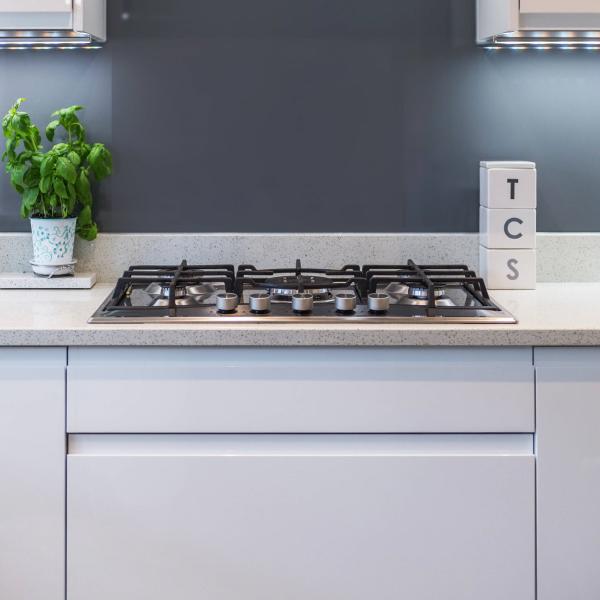 Contemporary Glossy White Lacquer Kitchen Cabinet Multi Functional U Shape