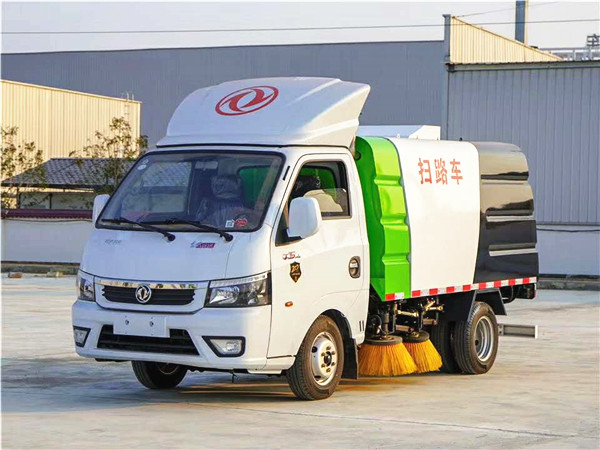 Quality Light Duty Garbage Disposal Truck Truck Mounted Street Sweeper 4x2 for sale