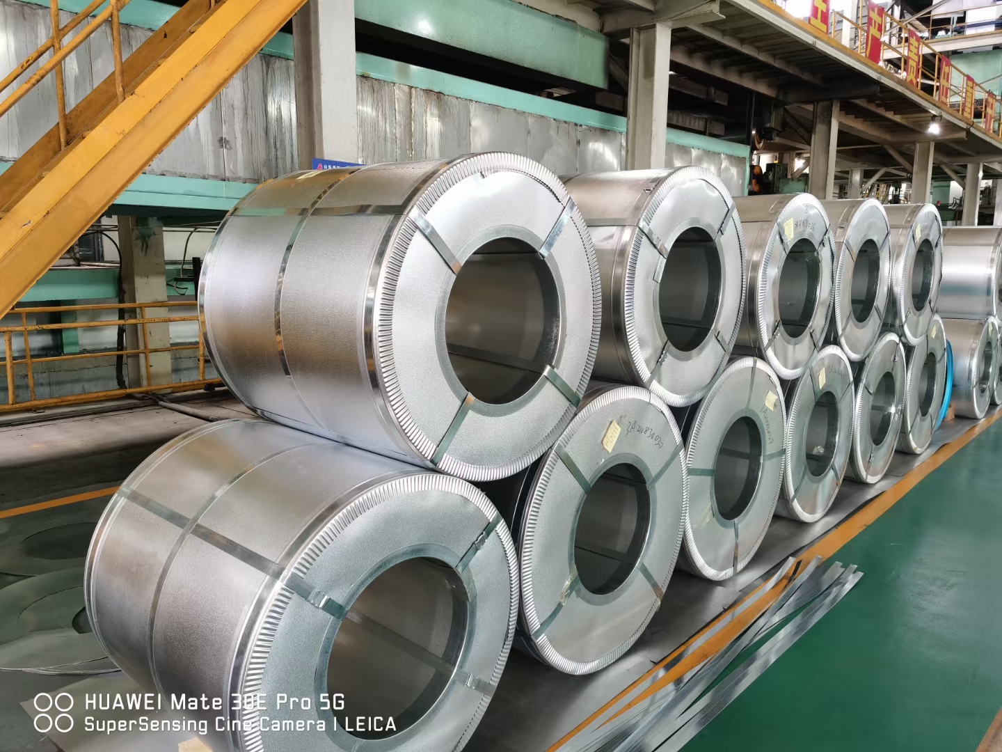 Zero Spangle Galvanized Steel Coil 4m - 12m Galvanized Hot Rolled Coil