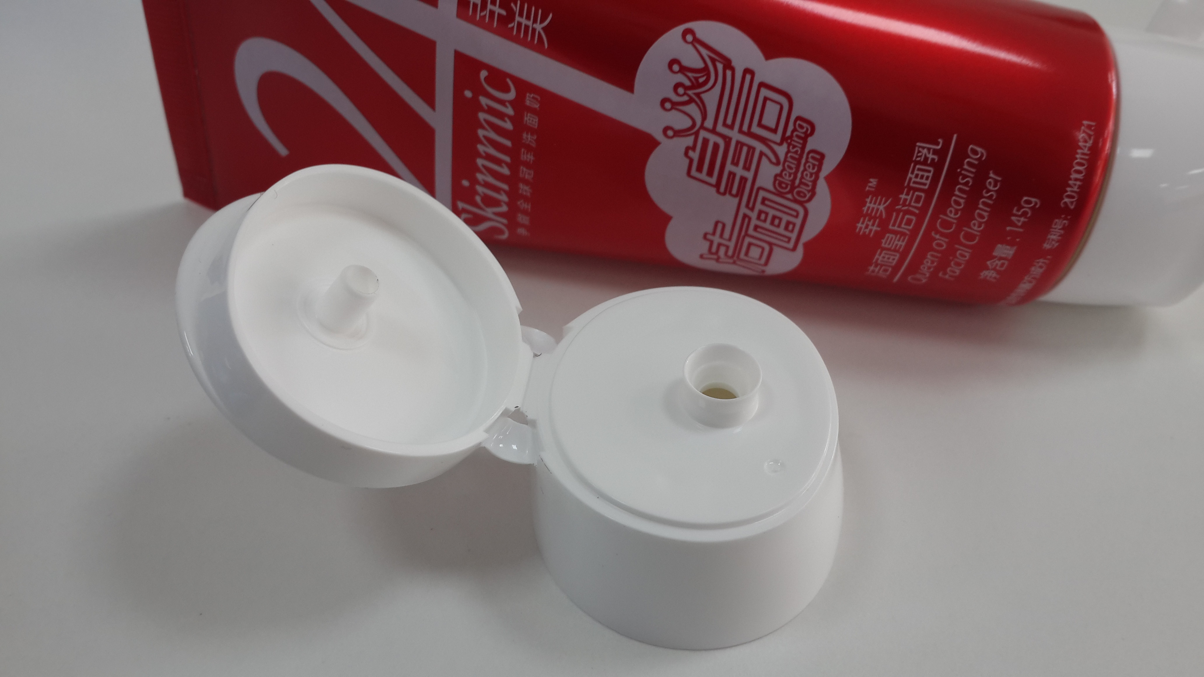 150G Large Orifice Aluminum Barrier Laminated Tubes , Facial Cleaner Cosmetic Tube Packaging