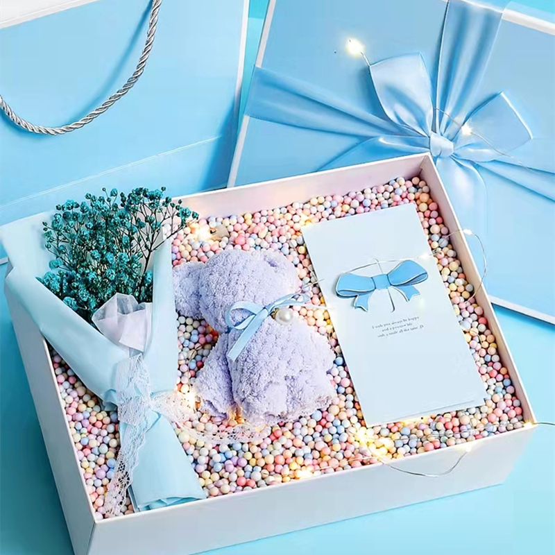 Spot Color Luxury Pink Rigid Cardboard Gift Box Handbags Cosmetic Gift Packaging Box with Ribbon