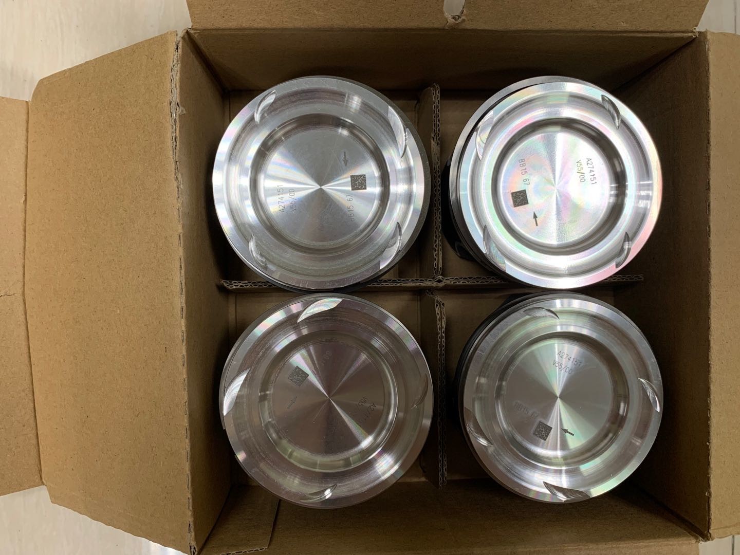 A2740300900 2740300900 Auto Engine Parts Mercedes Benz Pistons Sets
