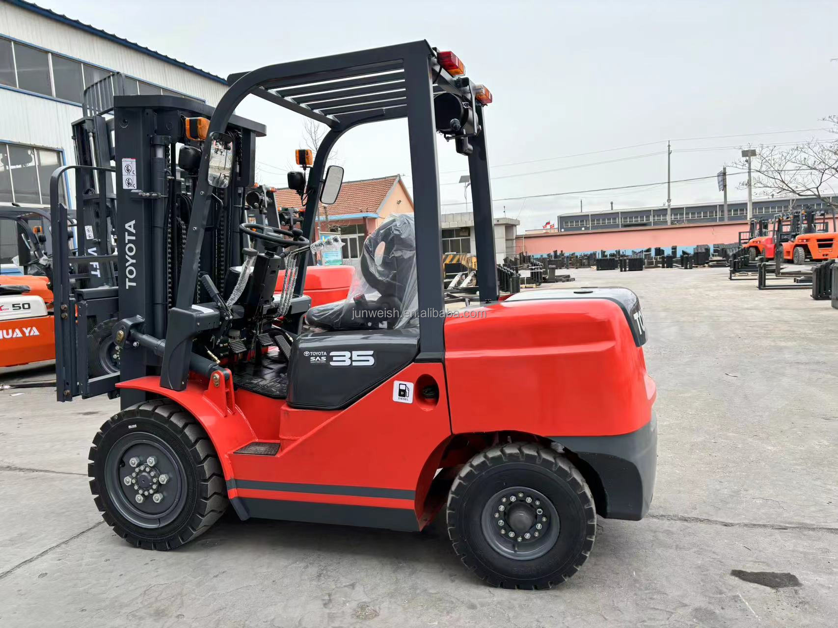 150mm Min. Lifting Height Manual Hydraulic Forklift for 3.5 Ton Japanese Forklift