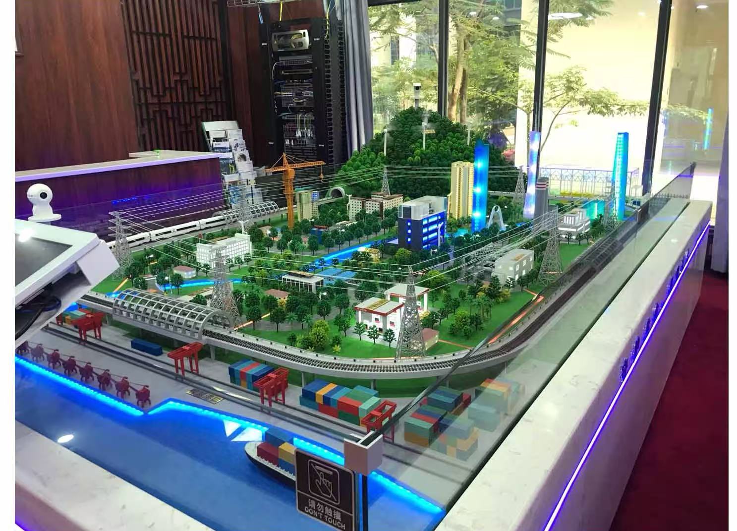 Residential Urban Model Architecture 1:100 Scale Model With Parks Roads Water Features