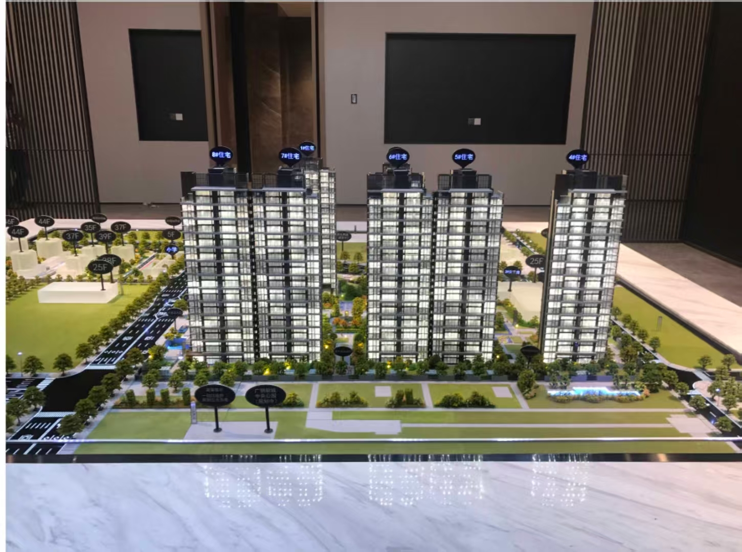 High Rise Building Architecture Models 1:100 Scale Model Architectural