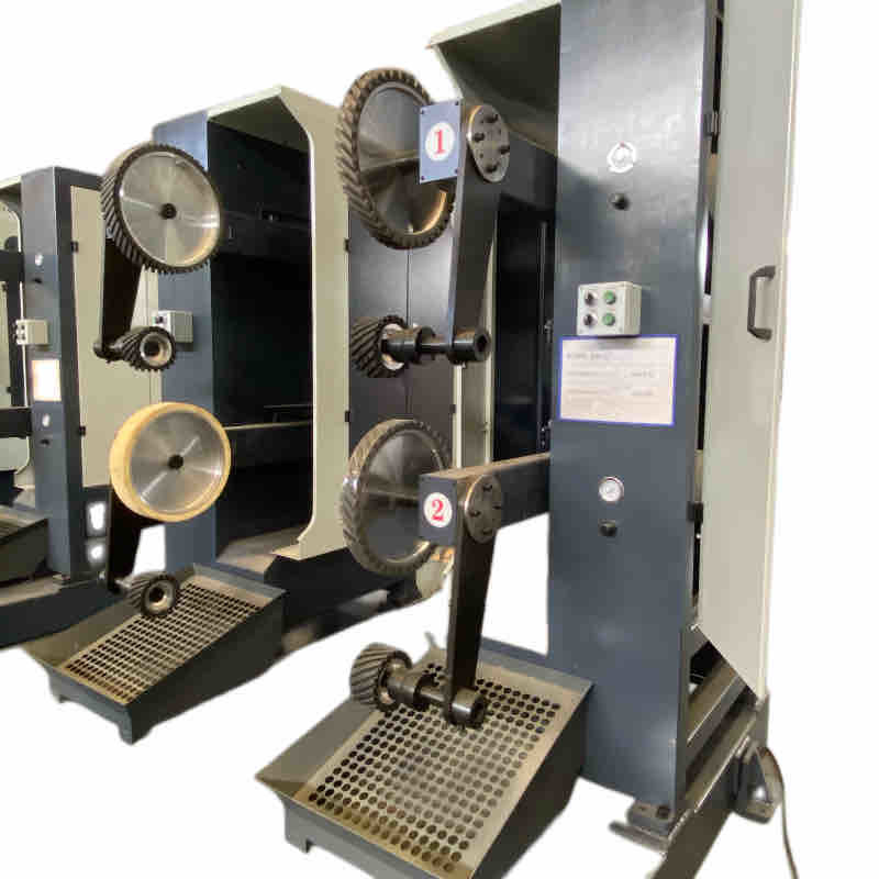 Door Handle Robot Buffing Machine, Robotic Cell Metal Deburring Machine For Belt Polishing Door Handles