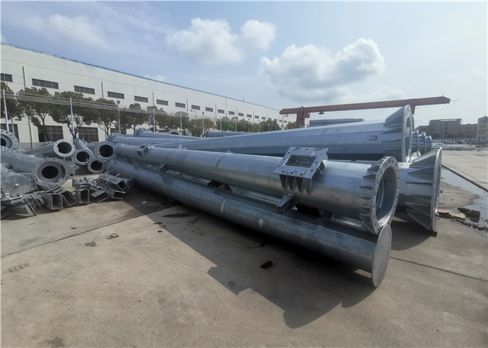 20m Customized Electric Galvanized Steel Pole Flange Connection ISO 9001 Standard