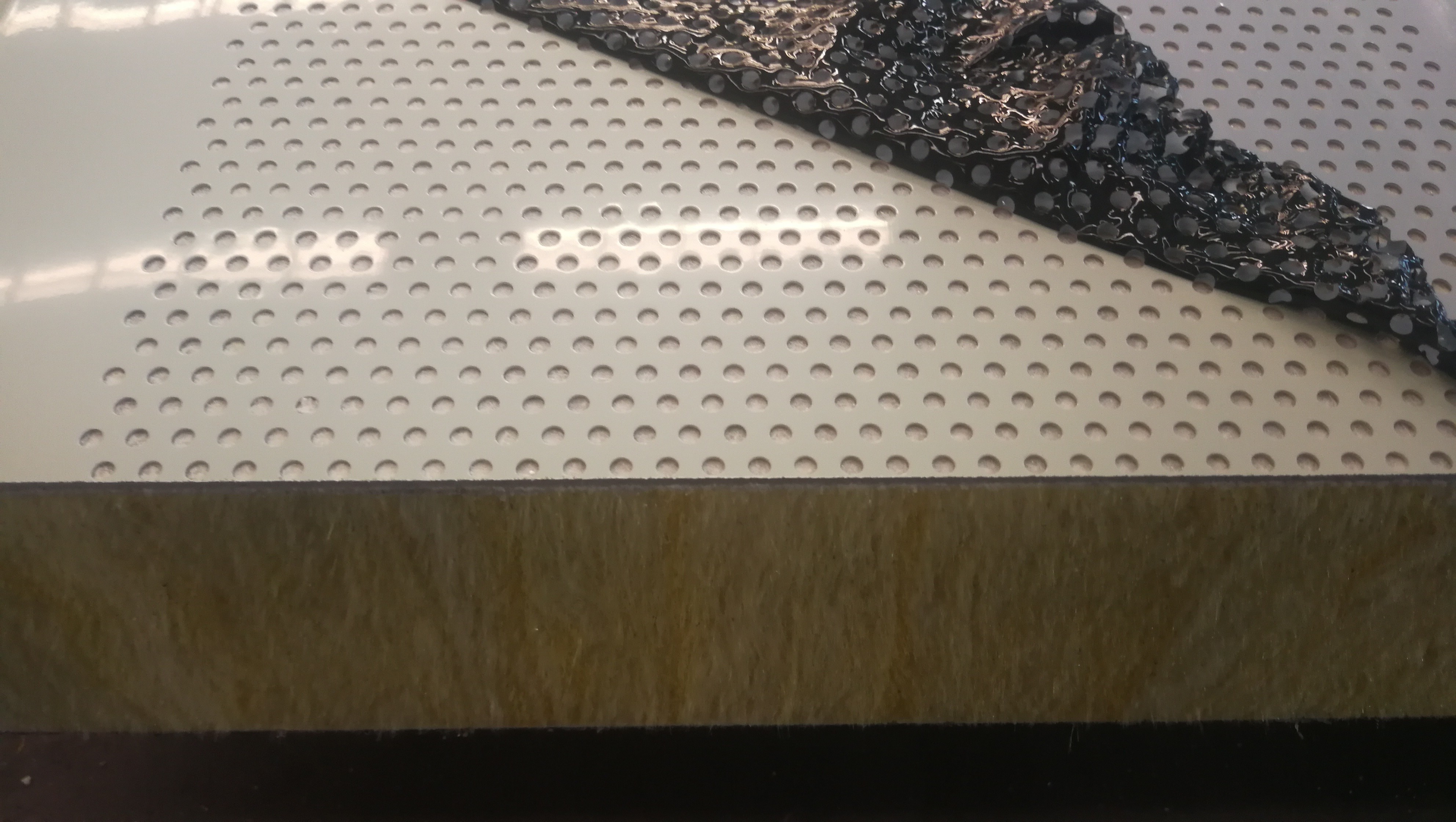 Workshop Acoustic Sandwich Panel Puf Insulated Roofing Sheets 150mm