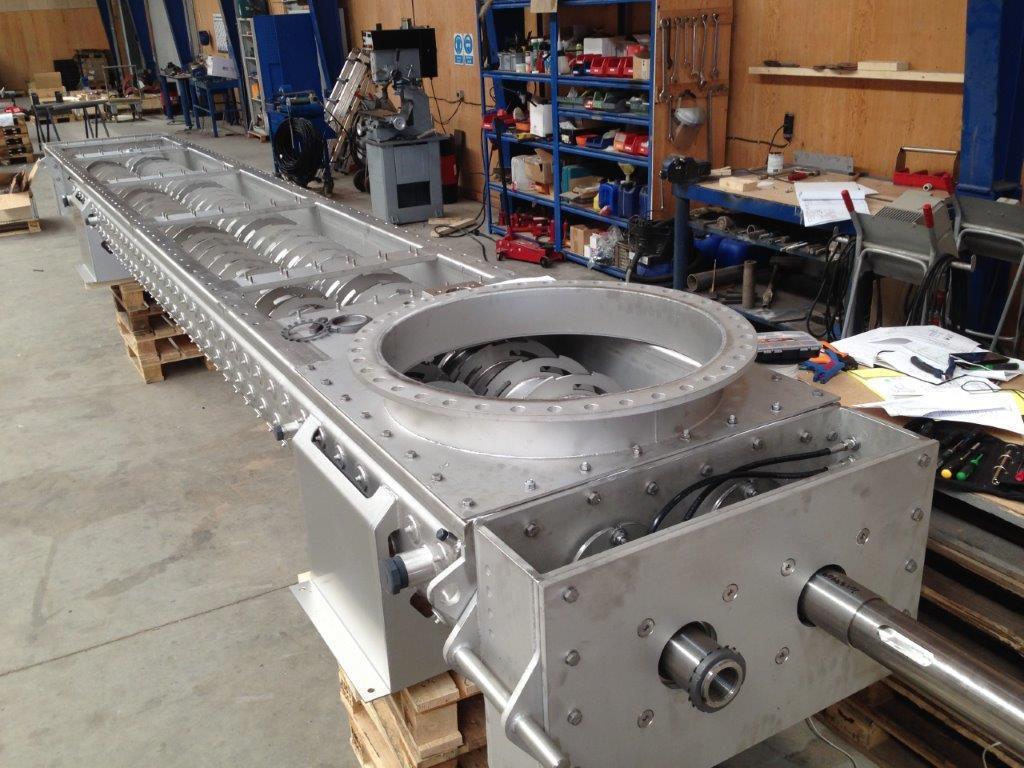 Interlayer Cooled Twister Screw Conveyor