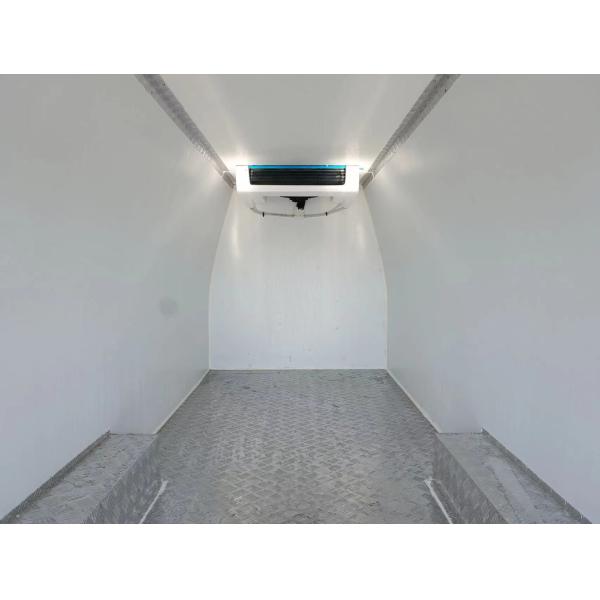 Direct Drive Transport Refrigeration Unit with Parallel Flow Condenser for ≤8 m³ Box Volume and R404A Refrigerant